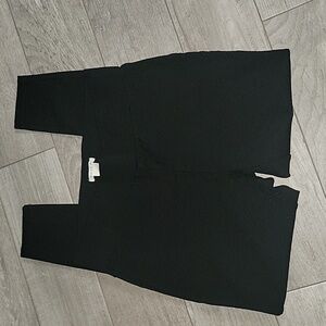 Black stretchy pants